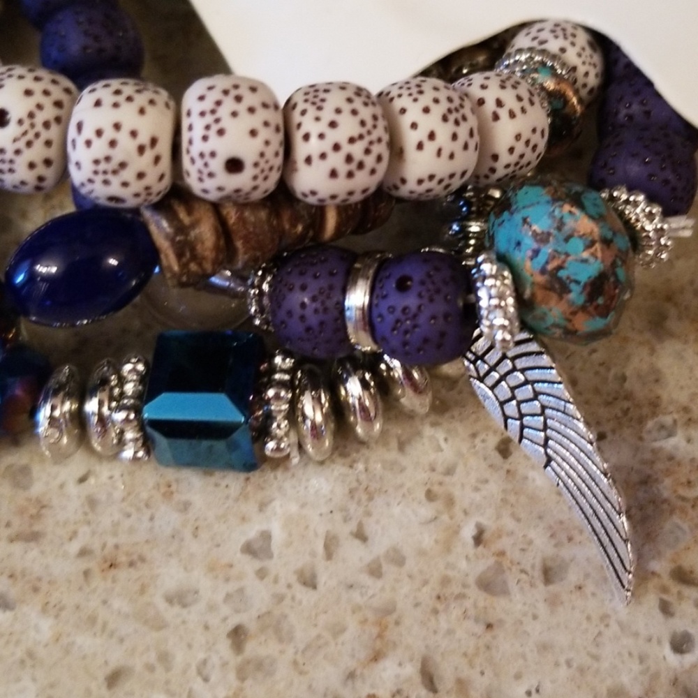 LAST 1🎉HP🎉🆕️I LOVE YOU 4piece bracelet set - Picture 3 of 4